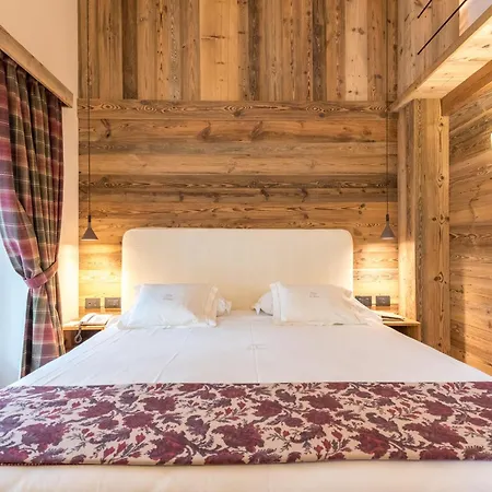 De La Maison Hotel 5*