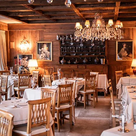 De La Maison Hotel 5*