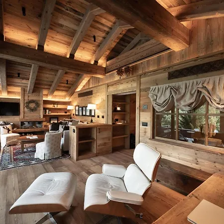 De La Maison Hotel 5*