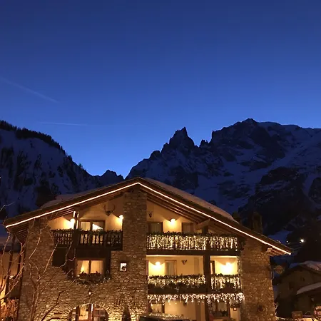 De La Maison Hotel 5*