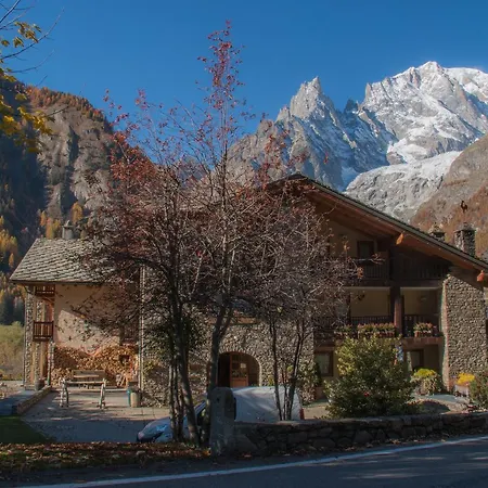 Hotel De La Maison Courmayeur